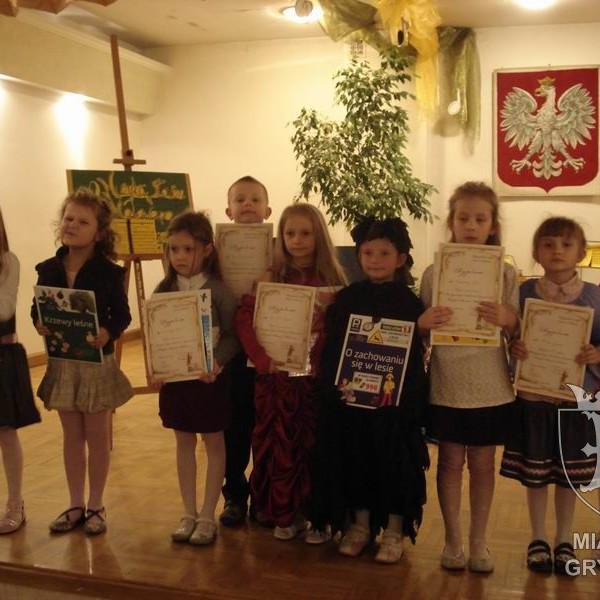 Międzygminny Konkurs Recytatorski ''Muzyka Słowem Malowana''