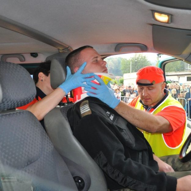 Jesień Grybowska 2015: Pokaz ratownictwa medycznego