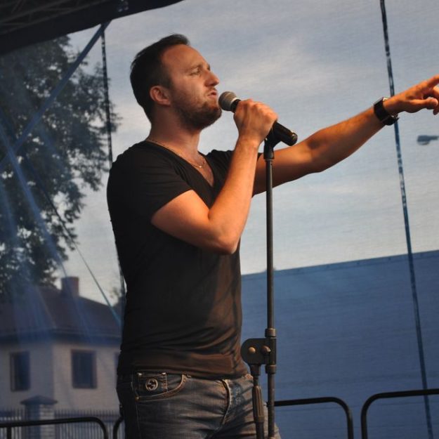 Jesień Grybowska 2015: Koncert Mateusza Mijala