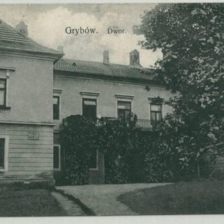 Grybów. Dwór