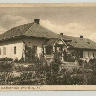 Grybów. Modrzewiowy dworek