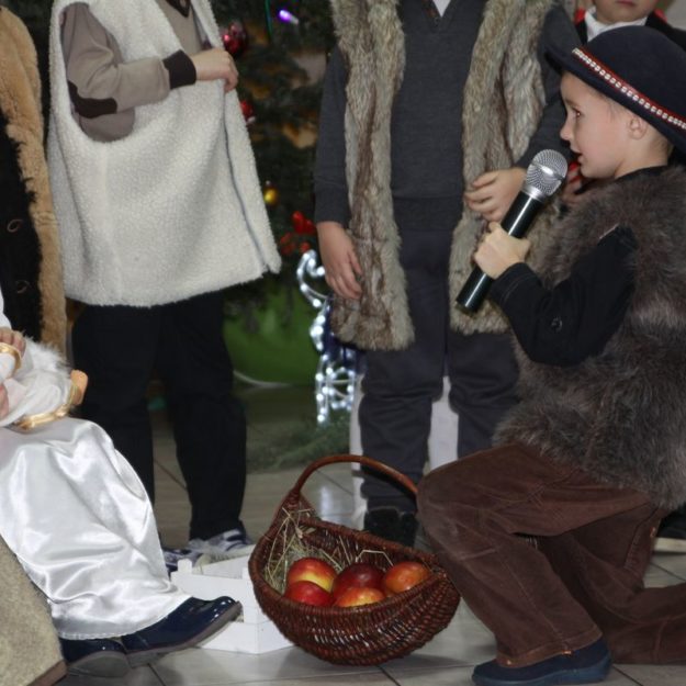 2017-01-25: Dzień Babci i Dziadka - Szkoła Podstawowa Nr 2 w Grybowie