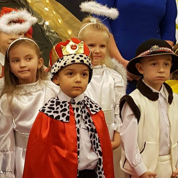 2017-12-15: "Przedstawienie Bożonarodzeniowe" w wykonaniu Pszczółek