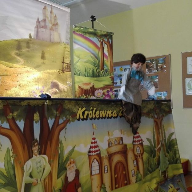 2018-04-13: Teatr kukiełkowy dla dzieci "Królewna żabka"