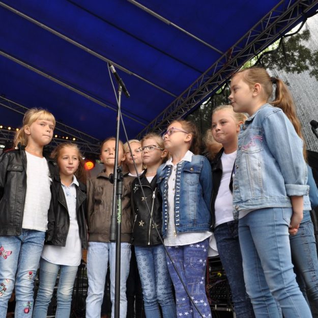 2018-09-08: Jesień Grybowska 2018 - Laureaci konkursu piosenki angielskiej "Golden Rock Ballads"