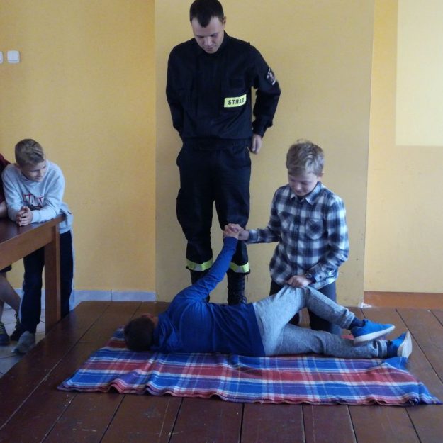 2018-10-18: "Bezpiecznie na drodze" - spotkanie ze strażakami