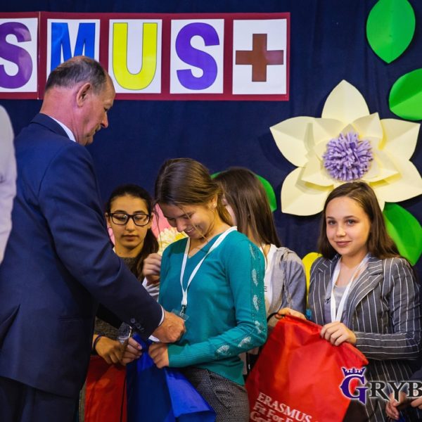 Realizacja projektu Erasmus+ 2018-2020 "Fit for Future"
