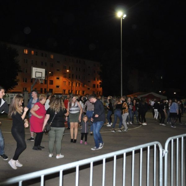 2019-09-07: Jesień Grybowska 2019 - Dyskoteka (DJ Sados)