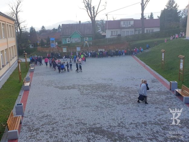 2019-10-30: Próbna ewakuacja Szkoły Podstawowej nr 1