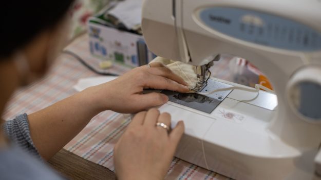 Akcja szycia maseczek ochronnych