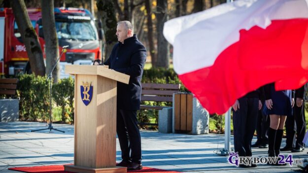 Przemowa Burmistrza do zgromadzonych uczestników uroczystości